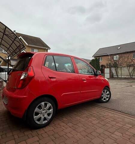 Красный Хендай и10, объемом двигателя 1.25 л и пробегом 186 тыс. км за 6100 $, фото 2 на Automoto.ua