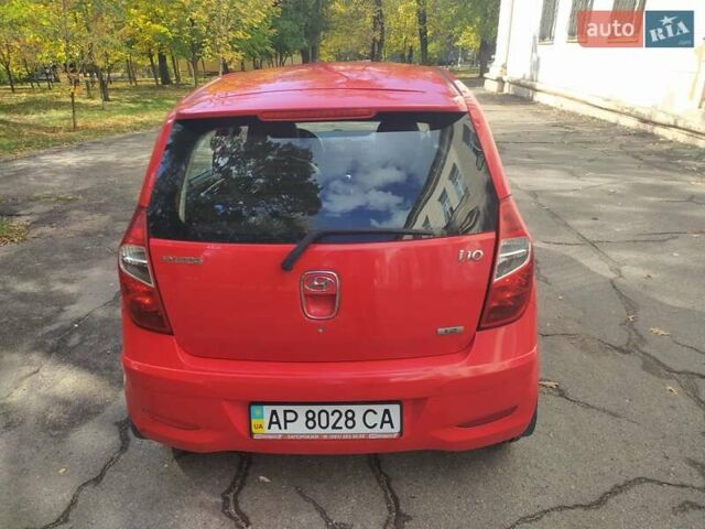 Хендай и10 2011 в Запорожье на Automoto.ua Красный Хендай и10, объемом двигателя 1.25 л и пробегом 65 тыс. км за 6800 $, фото 4 на Automoto.ua