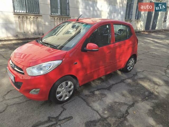 Хендай и10 2011 в Запорожье на Automoto.ua Красный Хендай и10, объемом двигателя 1.25 л и пробегом 65 тыс. км за 6800 $, фото 9 на Automoto.ua