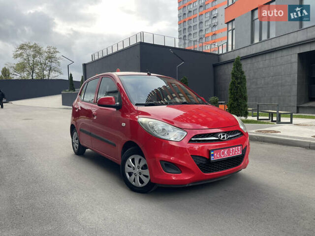 Красный Хендай и10, объемом двигателя 1.1 л и пробегом 117 тыс. км за 5499 $, фото 1 на Automoto.ua