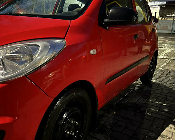 Хендай и10 2012 в Черновцах на Automoto.ua Красный Хендай и10, объемом двигателя 1.09 л и пробегом 185 тыс. км за 6200 $, фото 8 на Automoto.ua