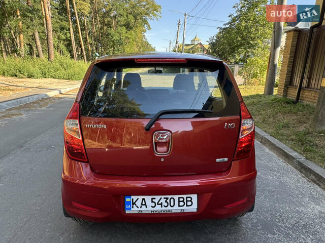 Красный Хендай и10, объемом двигателя 1.25 л и пробегом 78 тыс. км за 7300 $, фото 4 на Automoto.ua