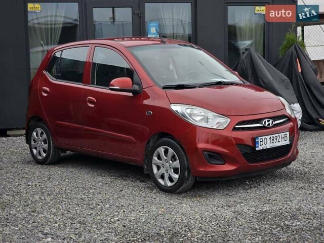 Красный Хендай и10, объемом двигателя 1.1 л и пробегом 176 тыс. км за 6499 $, фото 6 на Automoto.ua