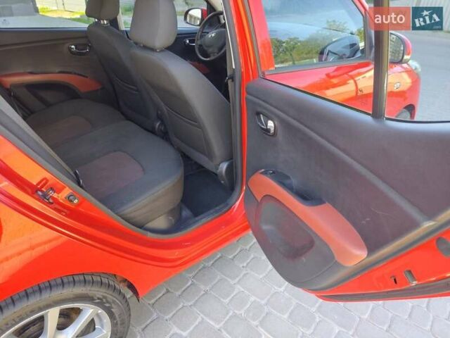 Красный Хендай и10, объемом двигателя 1.2 л и пробегом 108 тыс. км за 7000 $, фото 29 на Automoto.ua