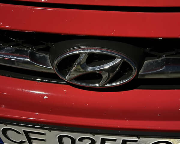 Хендай и10 2012 в Черновцах на Automoto.ua Красный Хендай и10, объемом двигателя 1.09 л и пробегом 185 тыс. км за 6200 $, фото 10 на Automoto.ua