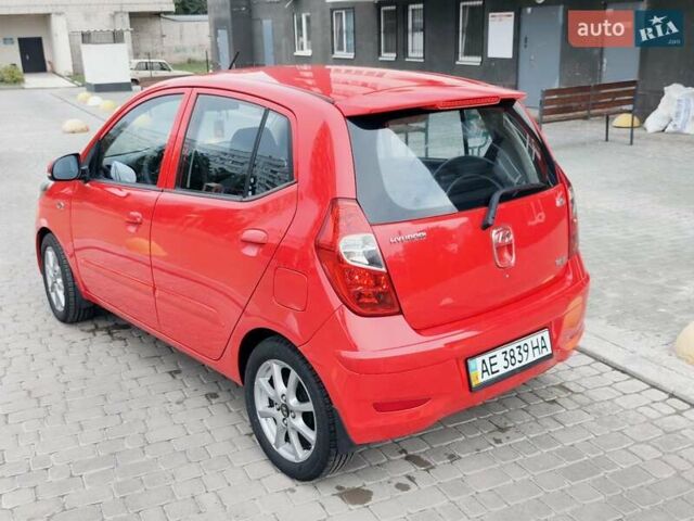 Красный Хендай и10, объемом двигателя 1.2 л и пробегом 108 тыс. км за 7000 $, фото 21 на Automoto.ua