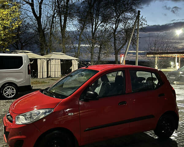 Хендай и10 2012 в Черновцах на Automoto.ua Красный Хендай и10, объемом двигателя 1.09 л и пробегом 185 тыс. км за 6200 $, фото 7 на Automoto.ua