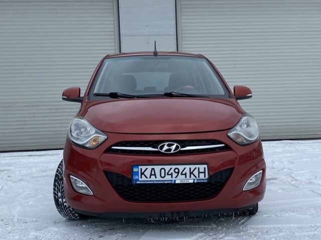 Красный Хендай и10, объемом двигателя 1.2 л и пробегом 162 тыс. км за 6200 $, фото 2 на Automoto.ua