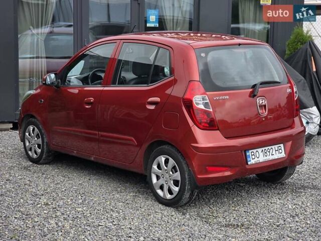 Красный Хендай и10, объемом двигателя 1.1 л и пробегом 176 тыс. км за 6499 $, фото 3 на Automoto.ua