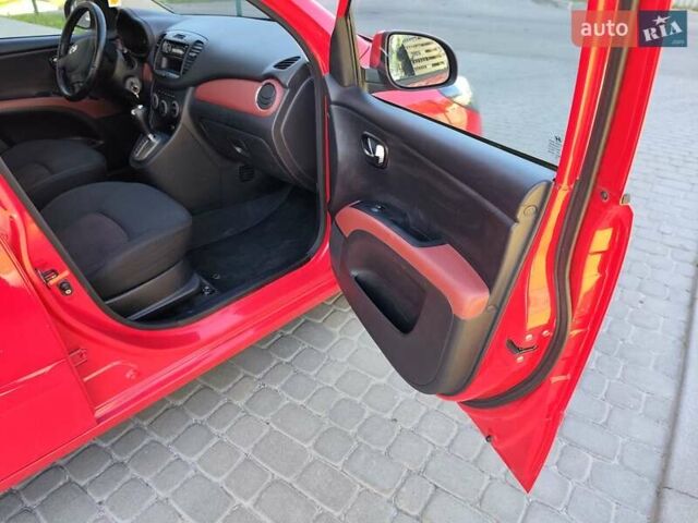 Красный Хендай и10, объемом двигателя 1.2 л и пробегом 108 тыс. км за 7000 $, фото 34 на Automoto.ua