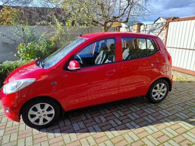 Красный Хендай и10, объемом двигателя 1.1 л и пробегом 114 тыс. км за 6400 $, фото 4 на Automoto.ua