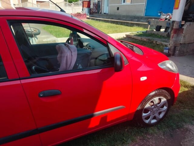 Красный Хендай и10, объемом двигателя 0 л и пробегом 108 тыс. км за 5500 $, фото 2 на Automoto.ua