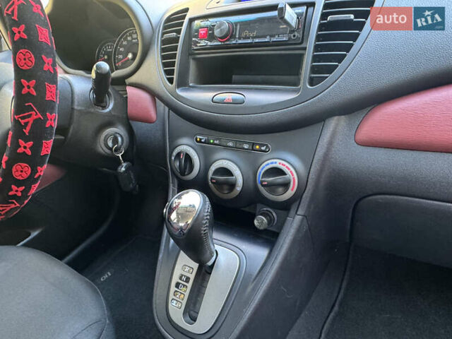 Красный Хендай и10, объемом двигателя 1.25 л и пробегом 78 тыс. км за 7300 $, фото 11 на Automoto.ua