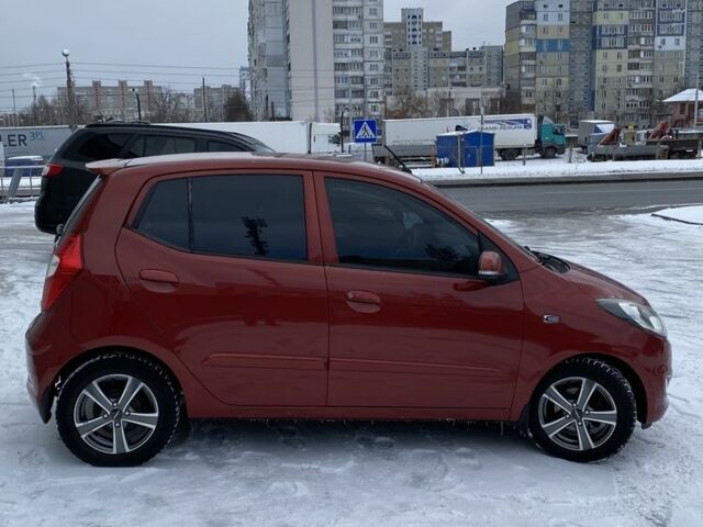 Красный Хендай и10, объемом двигателя 1.2 л и пробегом 162 тыс. км за 6200 $, фото 4 на Automoto.ua