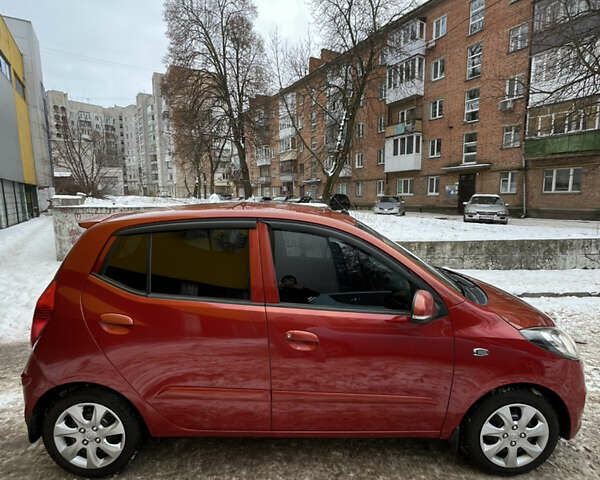 Червоний Хендай і10, об'ємом двигуна 1.2 л та пробігом 110 тис. км за 6800 $, фото 7 на Automoto.ua