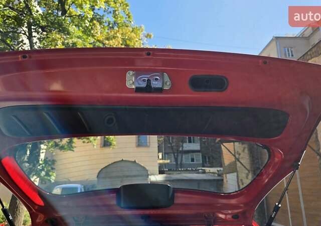 Хендай и10 2013 в Харькове на Automoto.ua Красный Хендай и10, объемом двигателя 1.2 л и пробегом 48 тыс. км за 8950 $, фото 55 на Automoto.ua