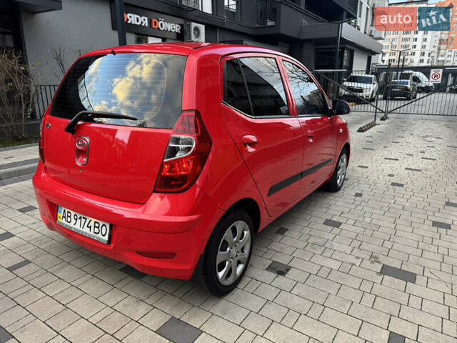 Красный Хендай и10, объемом двигателя 1.1 л и пробегом 48 тыс. км за 5900 $, фото 5 на Automoto.ua