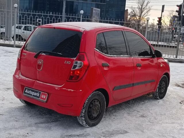 Красный Хендай и10, объемом двигателя 1.1 л и пробегом 63 тыс. км за 4490 $, фото 7 на Automoto.ua