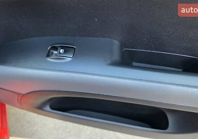 Красный Хендай и10, объемом двигателя 1.2 л и пробегом 48 тыс. км за 9000 $, фото 25 на Automoto.ua