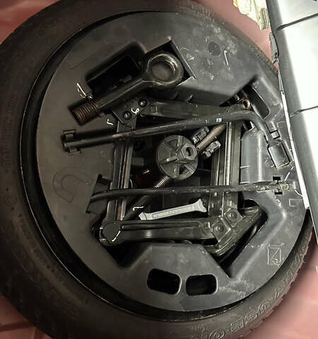 Красный Хендай и10, объемом двигателя 1.2 л и пробегом 138 тыс. км за 6500 $, фото 8 на Automoto.ua