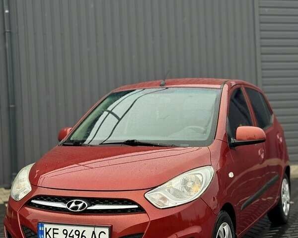 Красный Хендай и10, объемом двигателя 1.1 л и пробегом 97 тыс. км за 7800 $, фото 7 на Automoto.ua