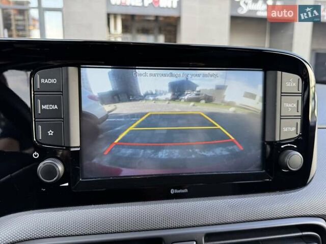 Червоний Хендай і10, об'ємом двигуна 1.2 л та пробігом 18 тис. км за 14700 $, фото 36 на Automoto.ua