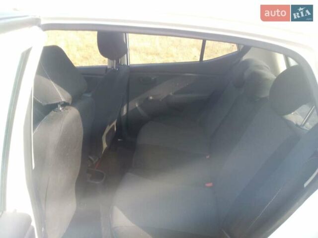 Хендай и10, объемом двигателя 1.09 л и пробегом 221 тыс. км за 4000 $, фото 5 на Automoto.ua
