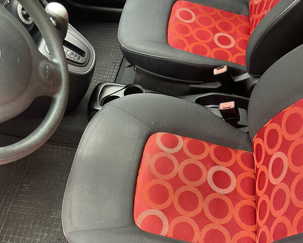 Хендай и10, объемом двигателя 1.1 л и пробегом 138 тыс. км за 5500 $, фото 91 на Automoto.ua
