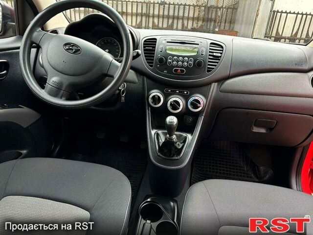Хендай и10, объемом двигателя 1.1 л и пробегом 113 тыс. км за 5000 $, фото 6 на Automoto.ua