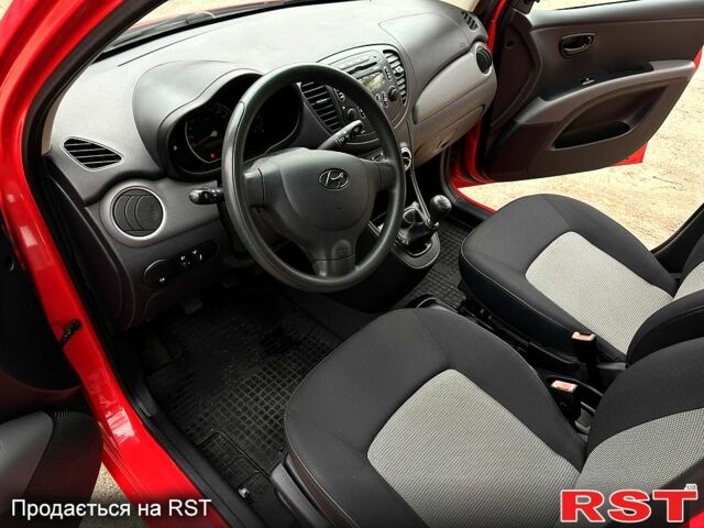 Хендай и10, объемом двигателя 1.1 л и пробегом 113 тыс. км за 5000 $, фото 8 на Automoto.ua