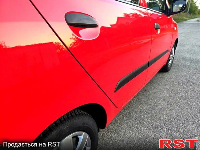Хендай и10, объемом двигателя 1.1 л и пробегом 127 тыс. км за 3999 $, фото 6 на Automoto.ua
