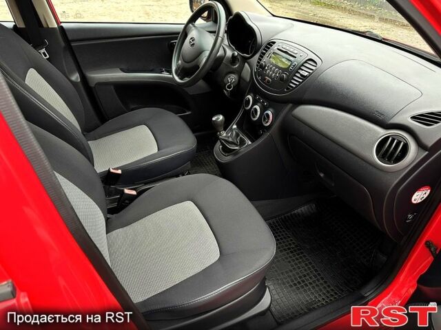 Хендай и10, объемом двигателя 1.1 л и пробегом 113 тыс. км за 5000 $, фото 7 на Automoto.ua