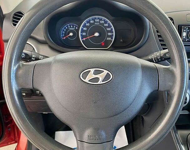 Хендай и10, объемом двигателя 1.1 л и пробегом 175 тыс. км за 7250 $, фото 12 на Automoto.ua