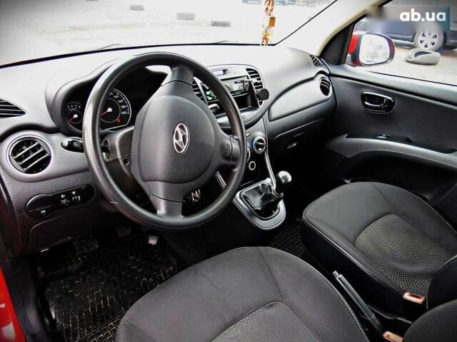 Хендай и10, объемом двигателя 1.1 л и пробегом 64 тыс. км за 5800 $, фото 4 на Automoto.ua