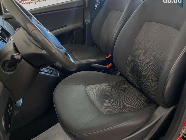 Хендай и10, объемом двигателя 1.1 л и пробегом 175 тыс. км за 7250 $, фото 7 на Automoto.ua