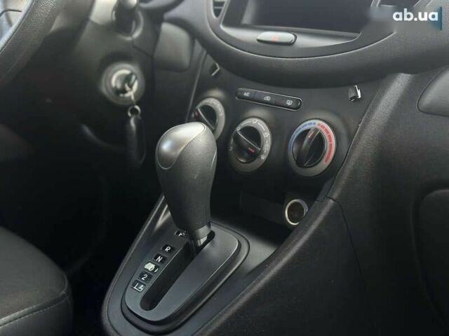 Хендай и10, объемом двигателя 1.1 л и пробегом 65 тыс. км за 7990 $, фото 13 на Automoto.ua