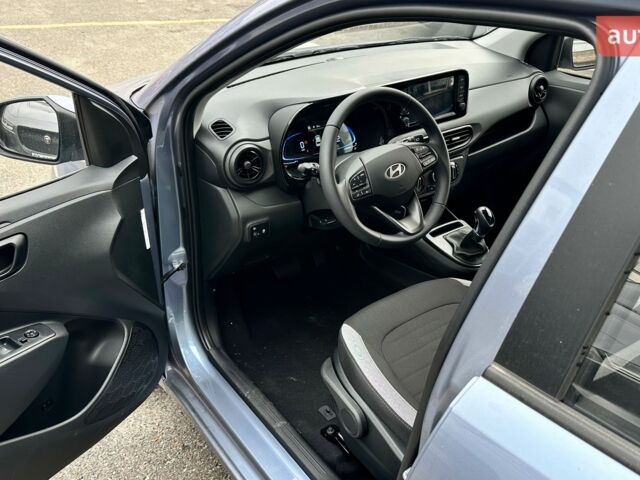 Хендай и10, объемом двигателя 1.2 л и пробегом 0 тыс. км за 18180 $, фото 3 на Automoto.ua