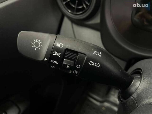 Хендай и10, объемом двигателя 1 л и пробегом 1 тыс. км за 17490 $, фото 19 на Automoto.ua