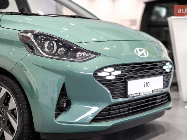 купить новое авто Хендай и10 2025 года от официального дилера Hyundai центр Львів Хендай фото