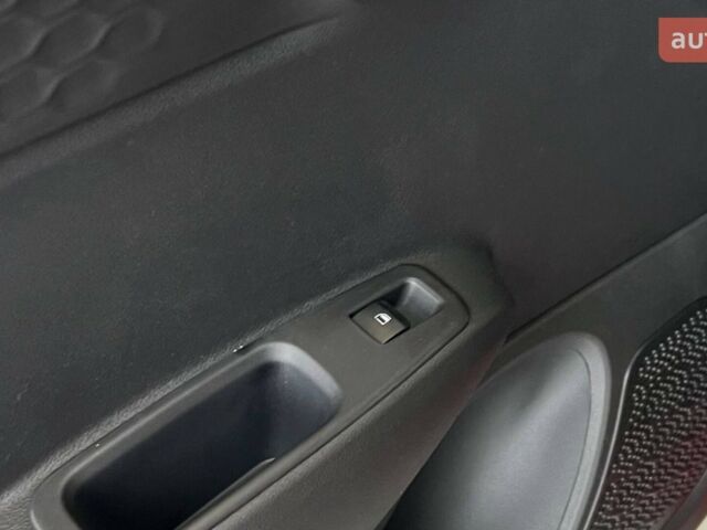 Хендай і10, об'ємом двигуна 1.2 л та пробігом 0 тис. км за 20849 $, фото 41 на Automoto.ua