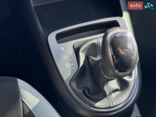 Хендай и10, объемом двигателя 1.2 л и пробегом 30 тыс. км за 17429 $, фото 24 на Automoto.ua
