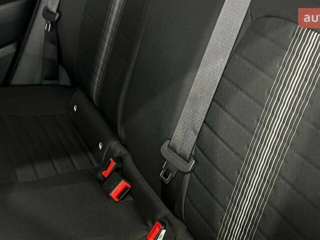 Хендай і10, об'ємом двигуна 1.2 л та пробігом 0 тис. км за 20849 $, фото 63 на Automoto.ua