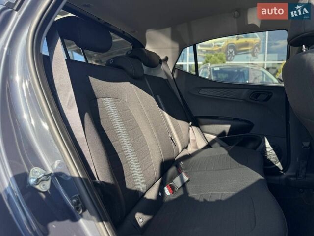 Хендай и10, объемом двигателя 1.2 л и пробегом 30 тыс. км за 17429 $, фото 19 на Automoto.ua
