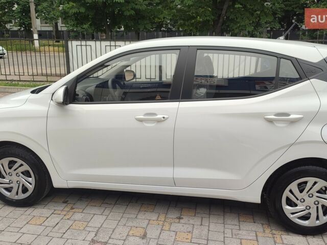 купить новое авто Хендай и10 2025 года от официального дилера Автоцентр AUTO.RIA Хендай фото