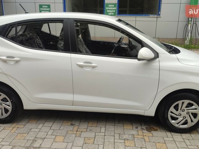 купить новое авто Хендай и10 2025 года от официального дилера Автоцентр AUTO.RIA Хендай фото