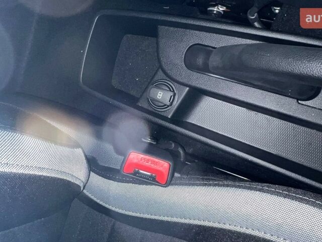 Хендай і10, об'ємом двигуна 1.2 л та пробігом 0 тис. км за 20849 $, фото 68 на Automoto.ua