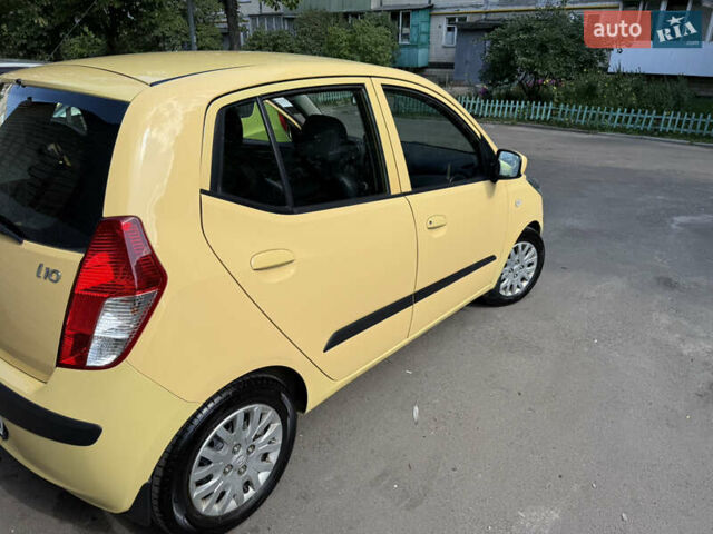 Жовтий Хендай і10, об'ємом двигуна 1.09 л та пробігом 273 тис. км за 4800 $, фото 11 на Automoto.ua