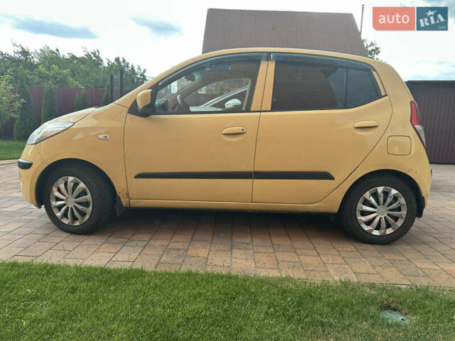 Жовтий Хендай і10, об'ємом двигуна 1.09 л та пробігом 120 тис. км за 4900 $, фото 3 на Automoto.ua