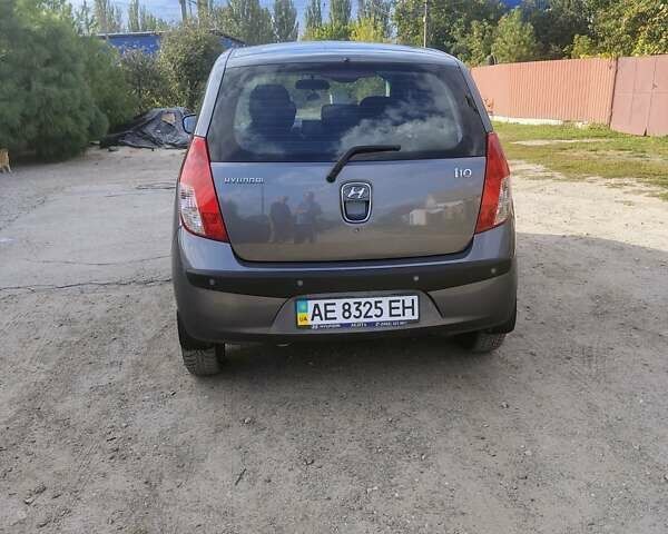 Серый Хендай и10, объемом двигателя 1.09 л и пробегом 143 тыс. км за 4500 $, фото 7 на Automoto.ua