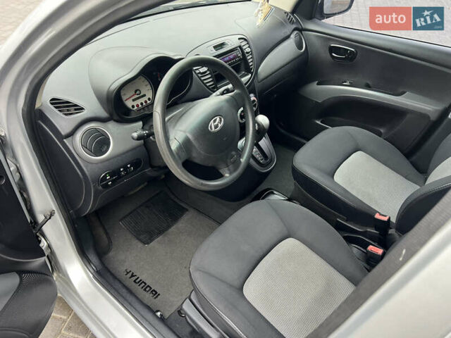 Хендай и10 2008 в Одессе на Automoto.ua Серый Хендай и10, объемом двигателя 1.09 л и пробегом 88 тыс. км за 4850 $, фото 7 на Automoto.ua